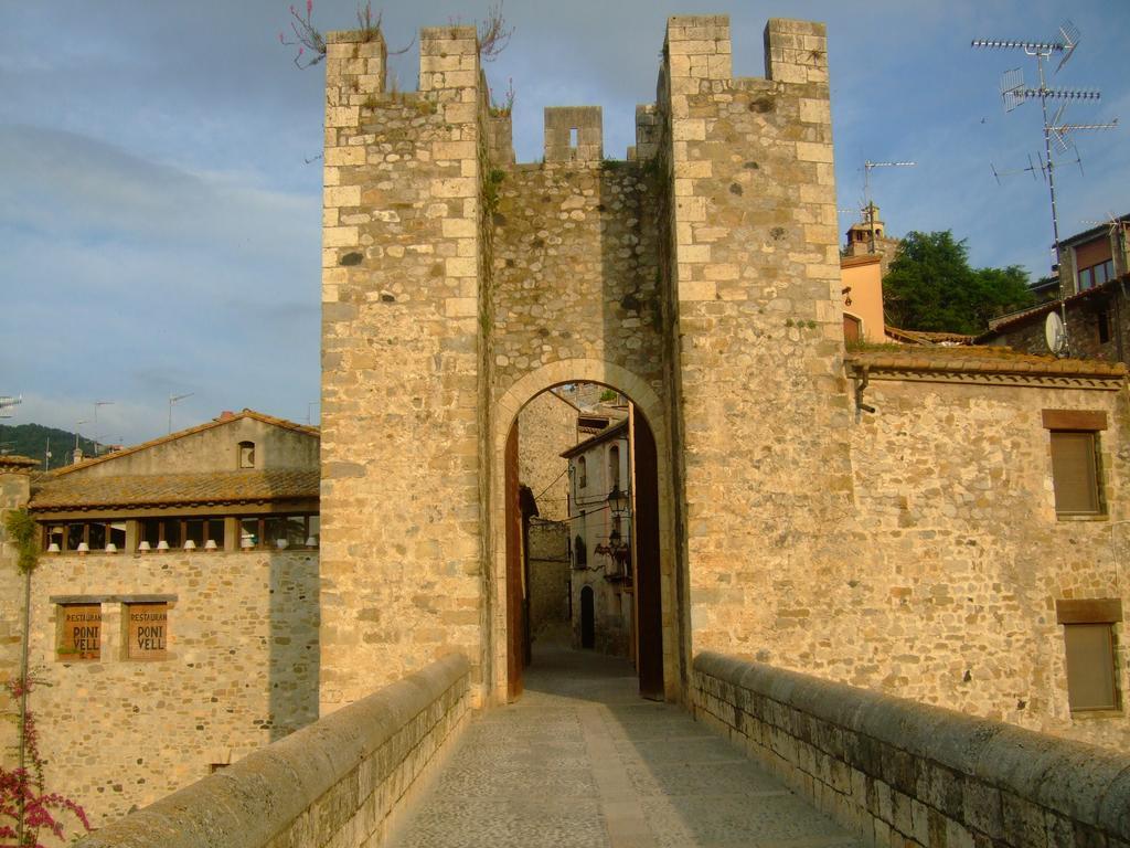 Besalut Apartment Exteriör bild